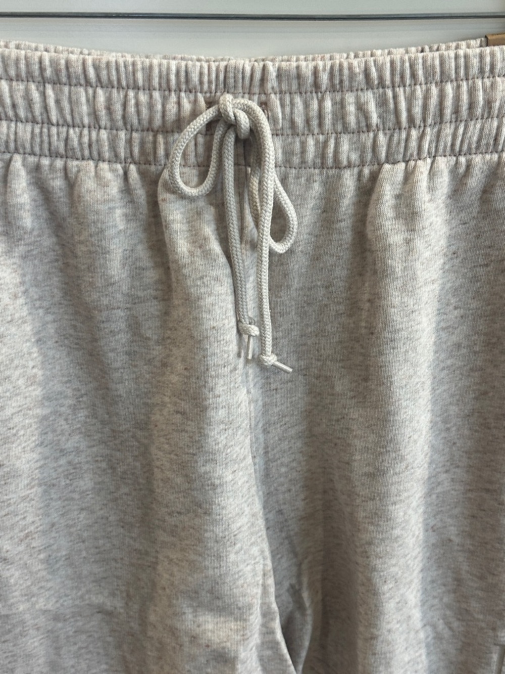 PINK Victoria’s Secret 5" EVERYDAY FLEECE SWEAT SHORTS Size L - Picture 4 of 9